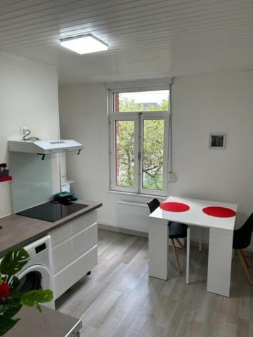 Richelieu 2 Chez Adrien Apartment แซ็ง-ก็องแต็ง ภายนอก รูปภาพ